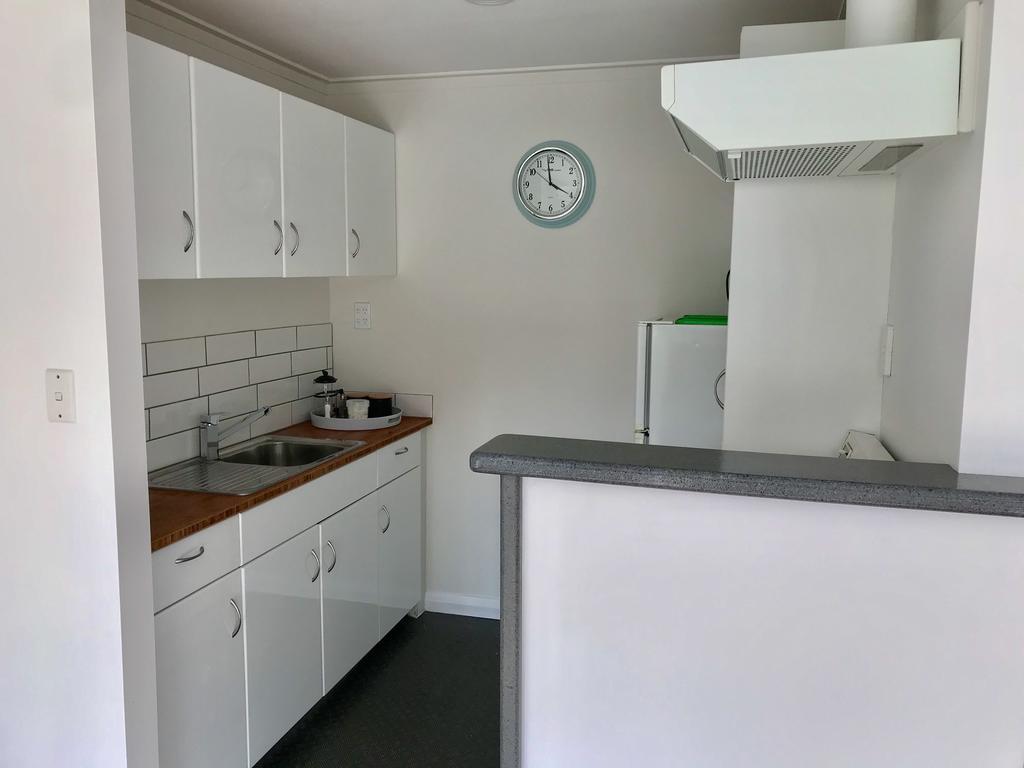 Sycamore Villa, 2 Bedroom Apartment ダニーデン エクステリア 写真